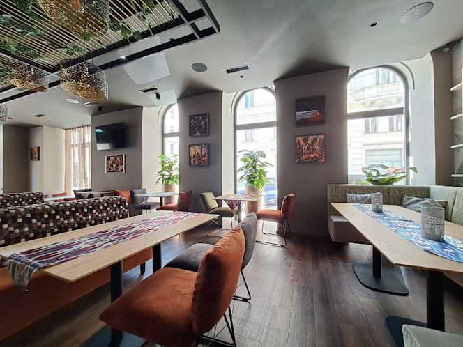 Anar Uyghur Cuisine & Sushi - 8