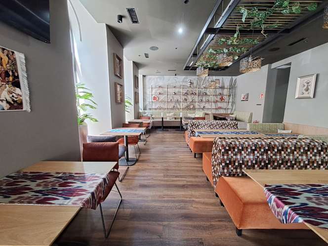 Anar Uyghur Cuisine & Sushi - 6