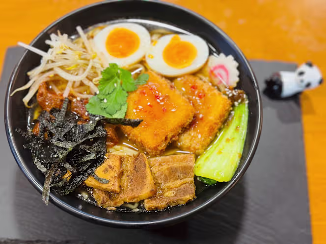 Midtown Ramen and Sushi - 7