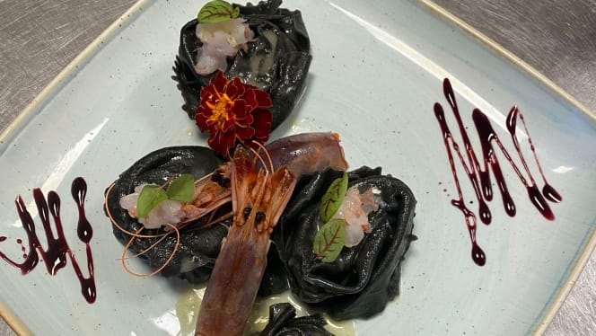 Green Coffee & Restaurant - 1