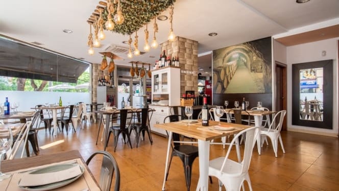 La Taberna De Montaraz - 4