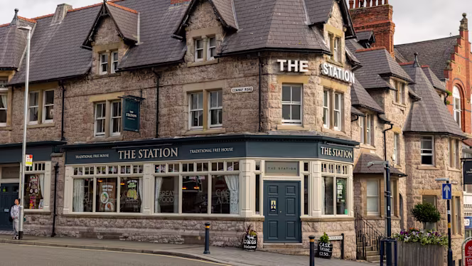 Station Colwyn Bay - 4