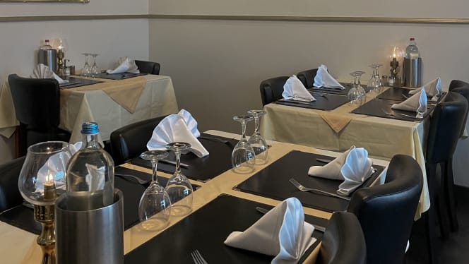 Restaurant New Delhi - 7