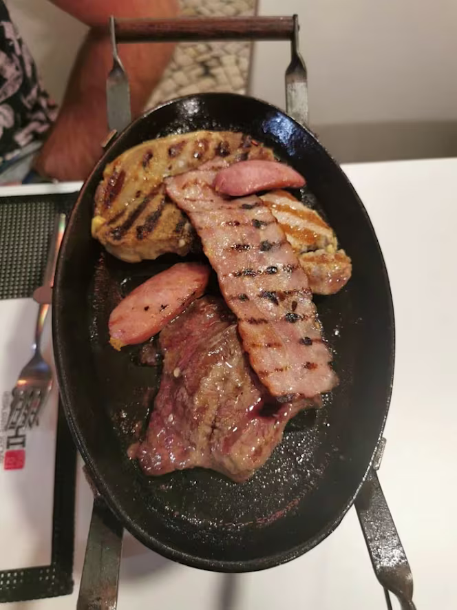 La Tricolore Pizzeria / Grill House - 0