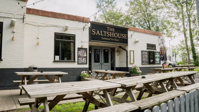 Saltshouse Tavern - 1