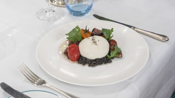 The English Grill - 7