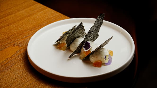 Giù upside down Restaurant - 3