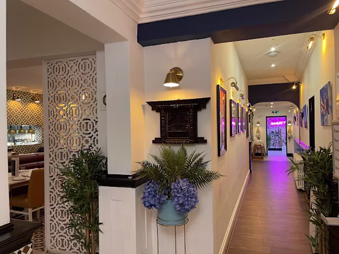 Namaste Nepalese & Indian Restaurant - 4