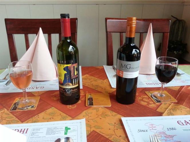 Gandhi Indiaas Specialiteiten Restaurant - 1