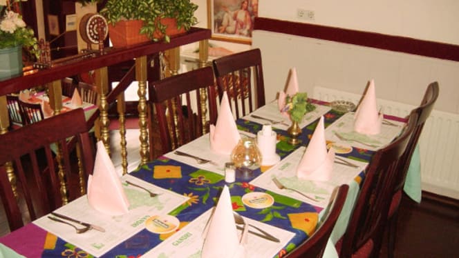 Gandhi Indiaas Specialiteiten Restaurant - 2