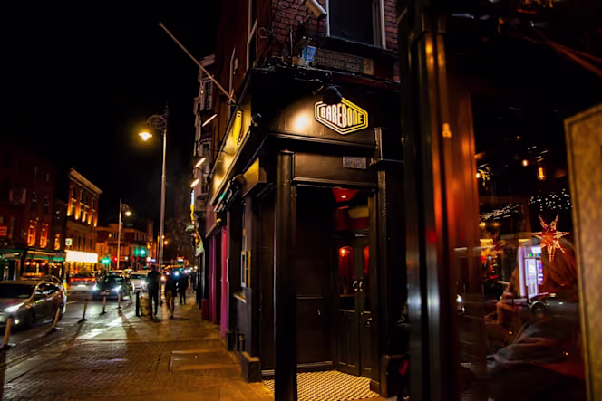 Barebone Restaurant - 5