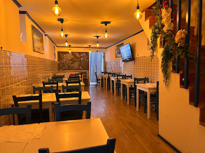 Best Sushi & Thai Restaurant - 6