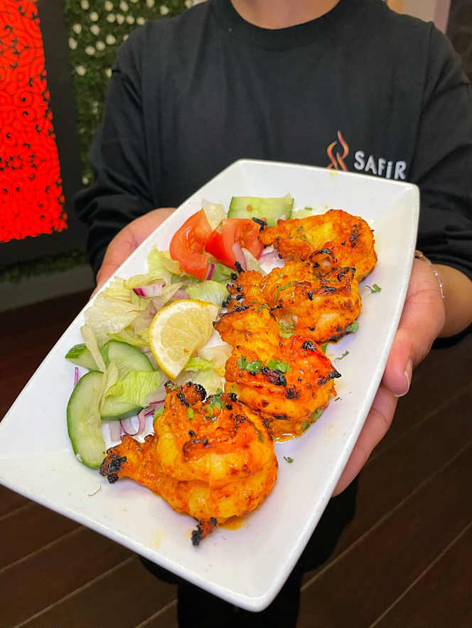 Safire Restaurant & Grill - 6