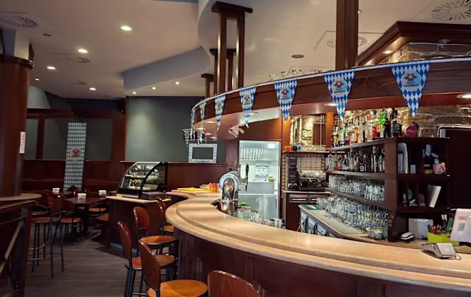 Birreria Paninoteca Pub One - 1