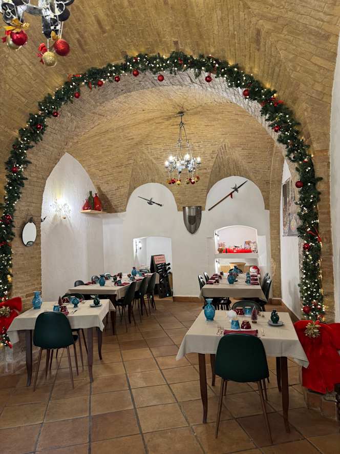 La Taberna Federiciana - Cucina Tipica E Braceria - Torremaggiore - 1