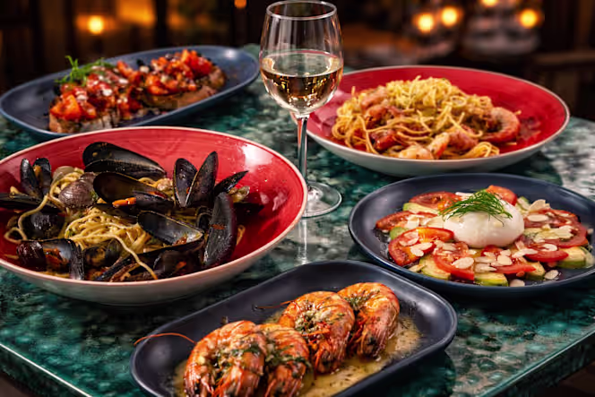 Mediterraneo Restaurant - 9