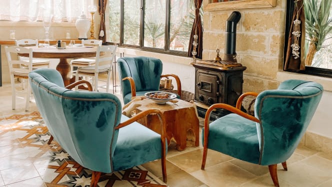 Autentico Wine & Restaurant - 8