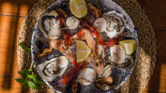 Autentico Wine & Restaurant - 4