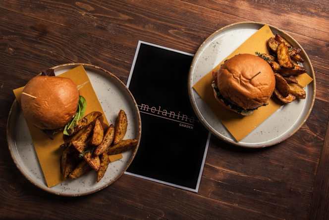 Melanina | Garden - 3