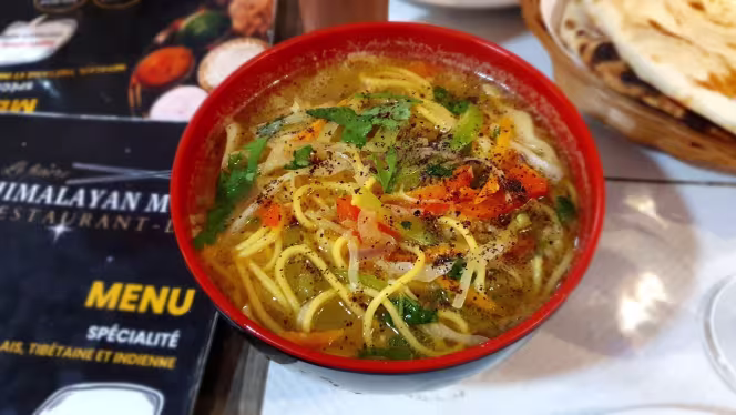 Himalayan Mo:Mo & Bar - 1