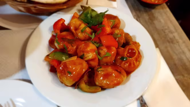 Himalayan Mo:Mo & Bar - 2