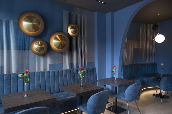 Bon Ton Lounge Bar - 0