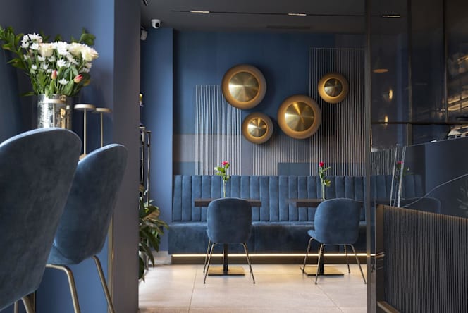 Bon Ton Lounge Bar - 9