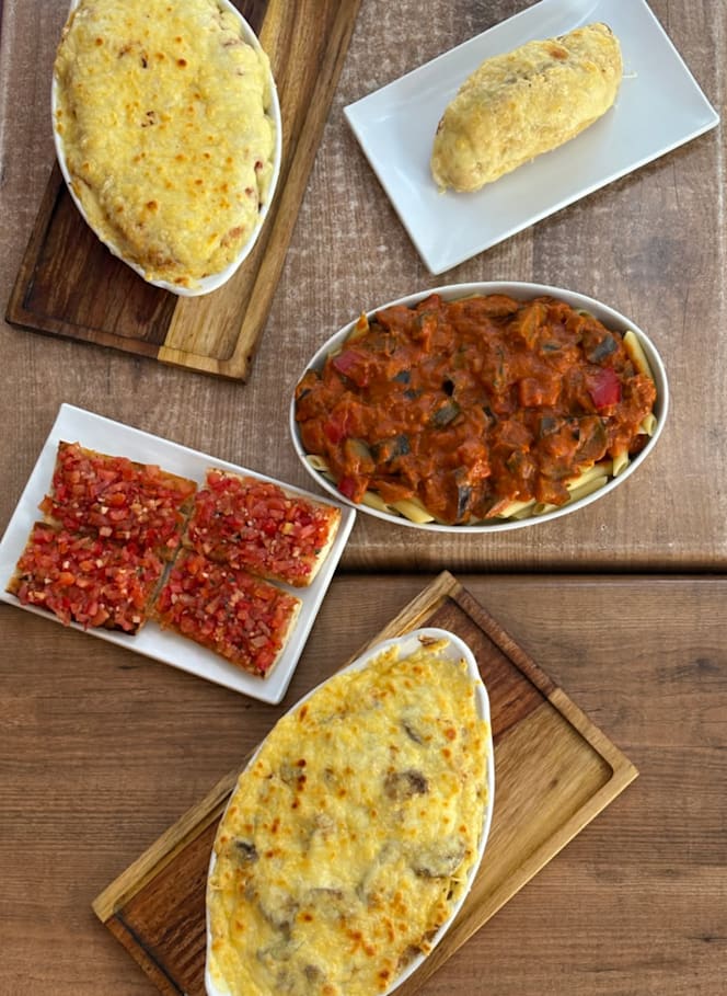 Circus Teatinos Spaghetteria - 1