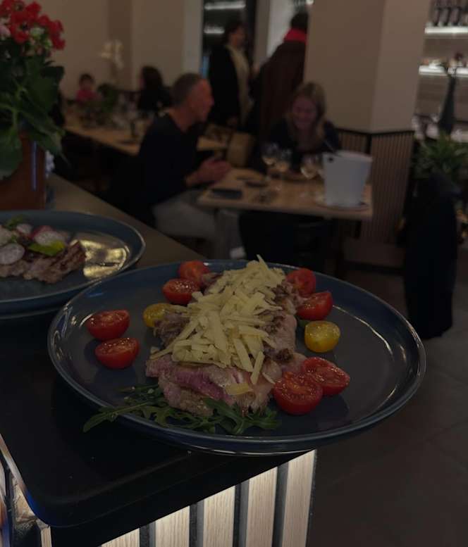 Meraki Restaurant & Pizza - 4