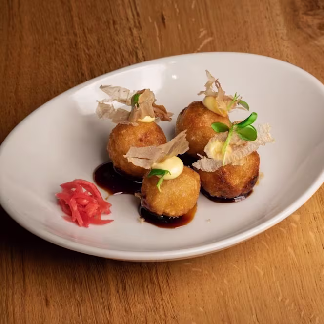 Cosmo Food Club - 9