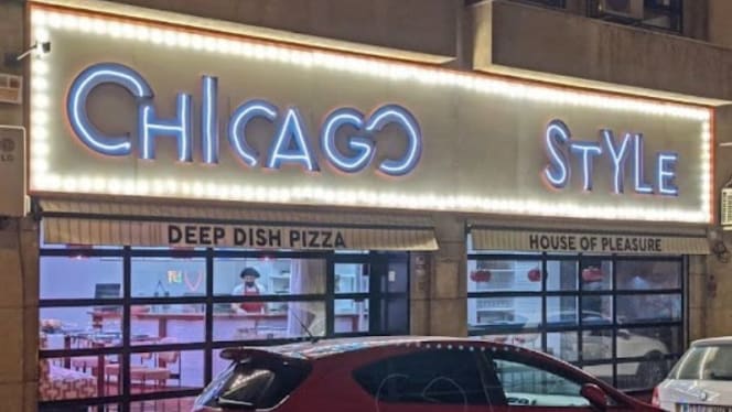 Chicago Style Pizza - Maudes - 3