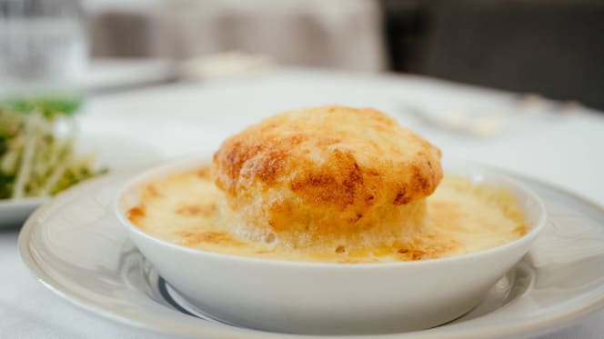 Chewton Glen Dining Room - 3