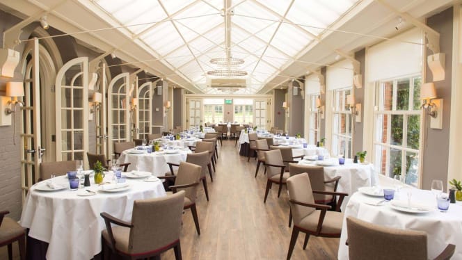 Chewton Glen Dining Room - 8