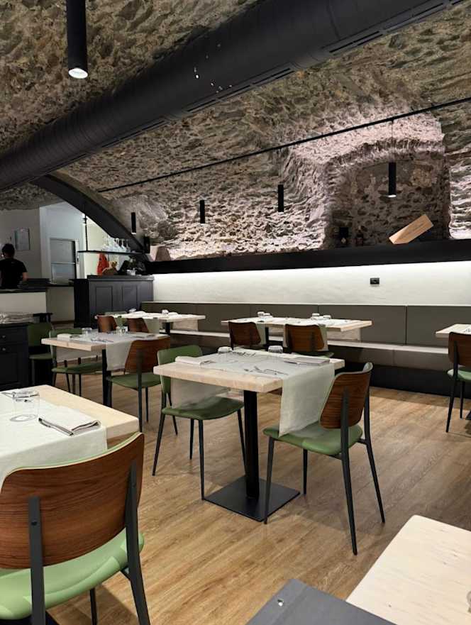 Il locale sondrio - 9