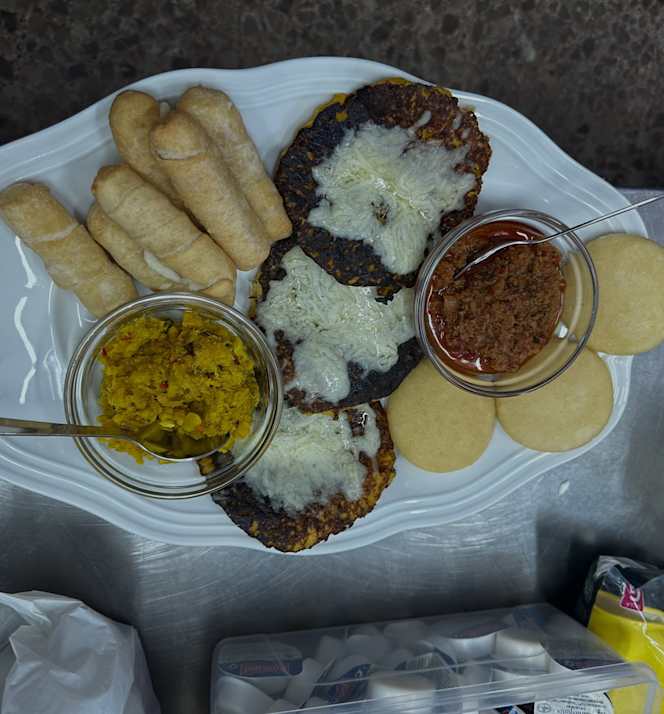 Autana Restaurant - 1