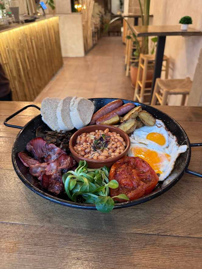 La Isla Brunch Club - 0