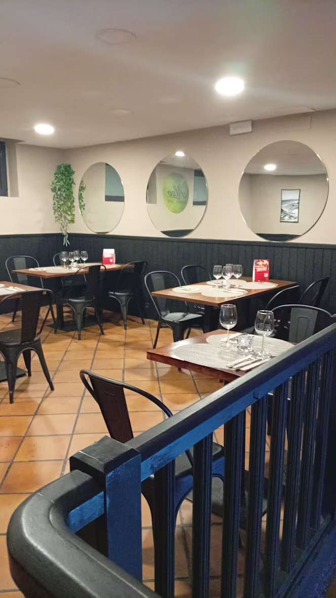 Aleo restobar-cafe - 2