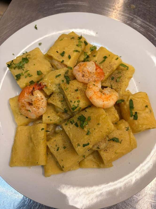 Little Rock Country Food & Drinks - 8