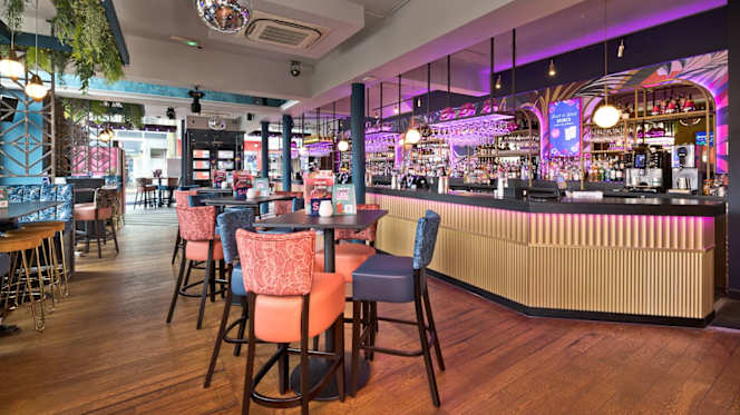 Slug & Lettuce York Riverside - 1