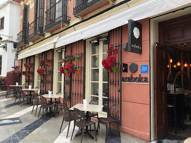 Araboka Casa de Vinos y Comidas - 0