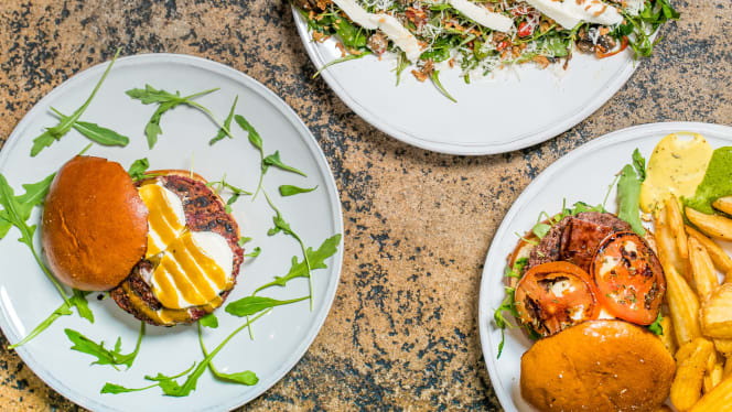 B Perfect Burgers - 9