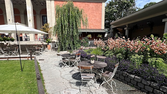 Blå Porten - Restaurang & Cafe - 9