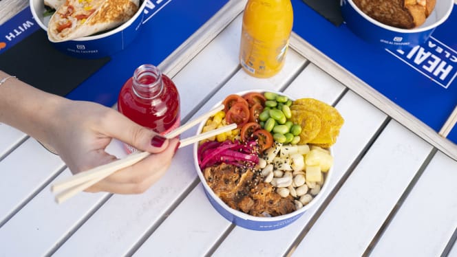 Healthy Poke San Vicente - Valencia - 4