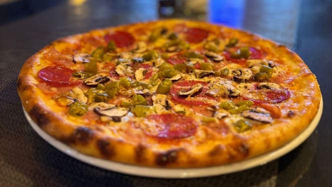 Okay Pizza Burger - 7