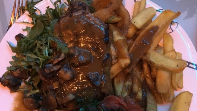 Alton Towers Resort - The Rollercoaster Restaurant - 2