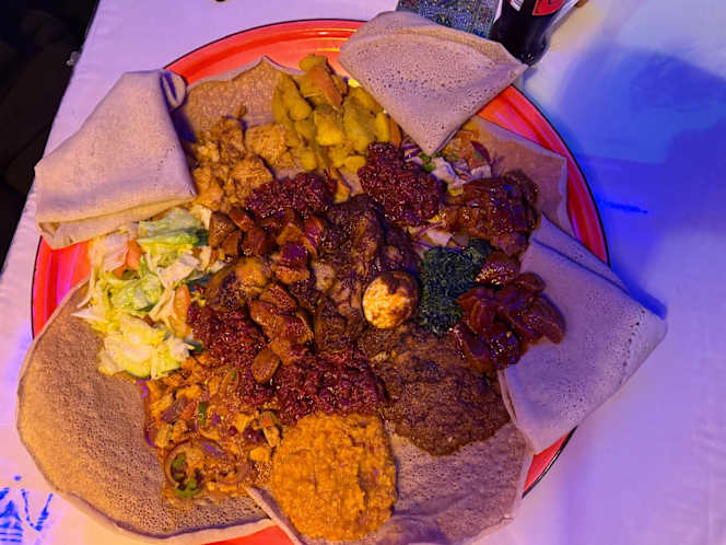 Haleta Bar & Restaurant - 1