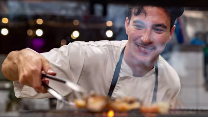 Rollin bistros backyard - 9