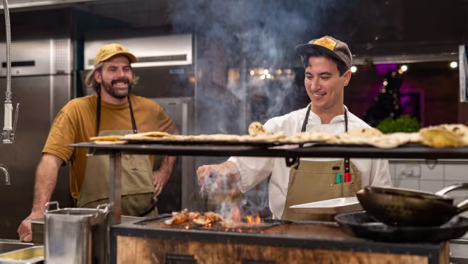 Rollin bistros backyard - 8