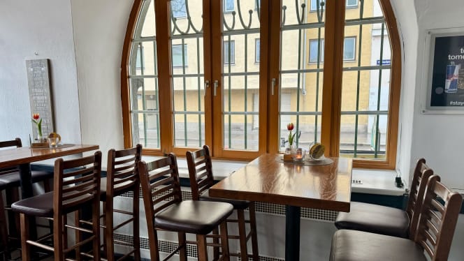 Angy's Café - Restaurant - 4