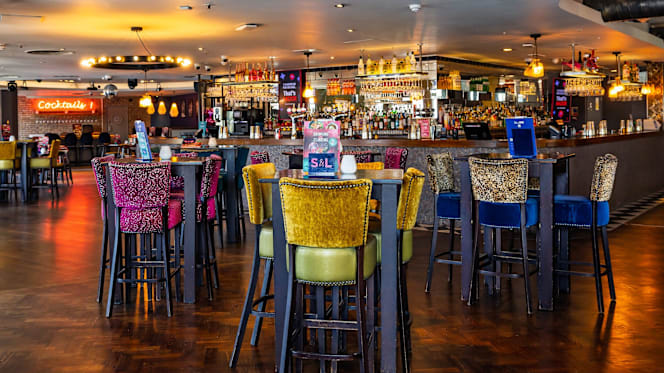 Slug and Lettuce Staines - 8